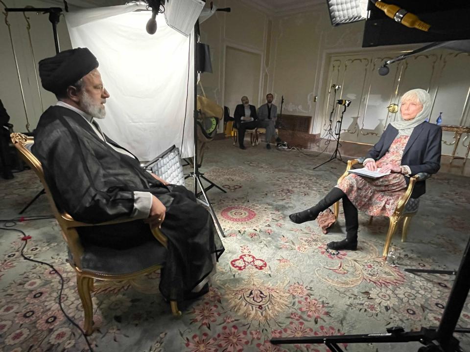 Lesley Stahl, right, interviews Iranian President Ebrahim Raisi in the Season 55 premiere of "60 Minutes."