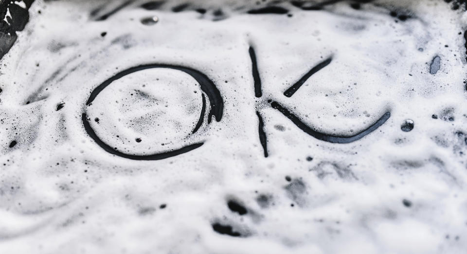 Jeder weiß, was ok bedeutet - doch warum sagt man das? (Symbolbild: Getty Images)