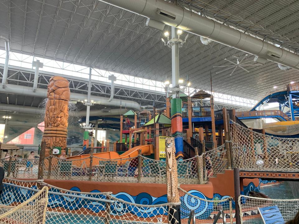 interior shot of the indoor water park at kalahari resort in wisconsin dells