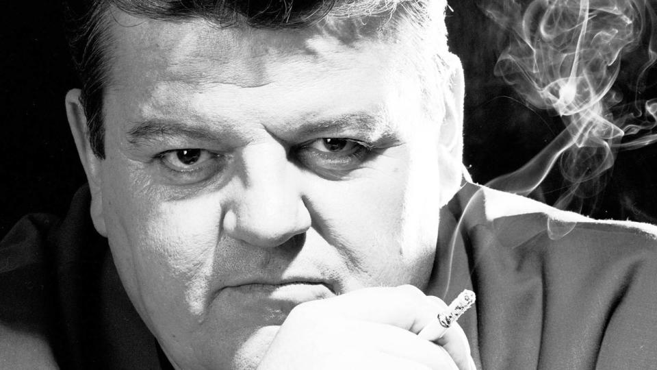 Robbie Coltrane in Cracker