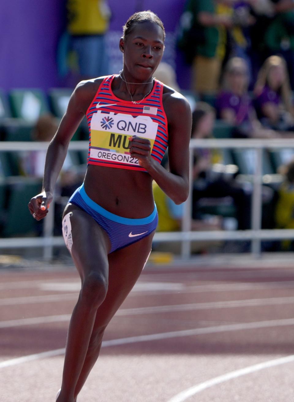 Athing Mu won her heat Thursday during the quarterfinals of the 800m, advancing to the semifinals of the event on Friday.