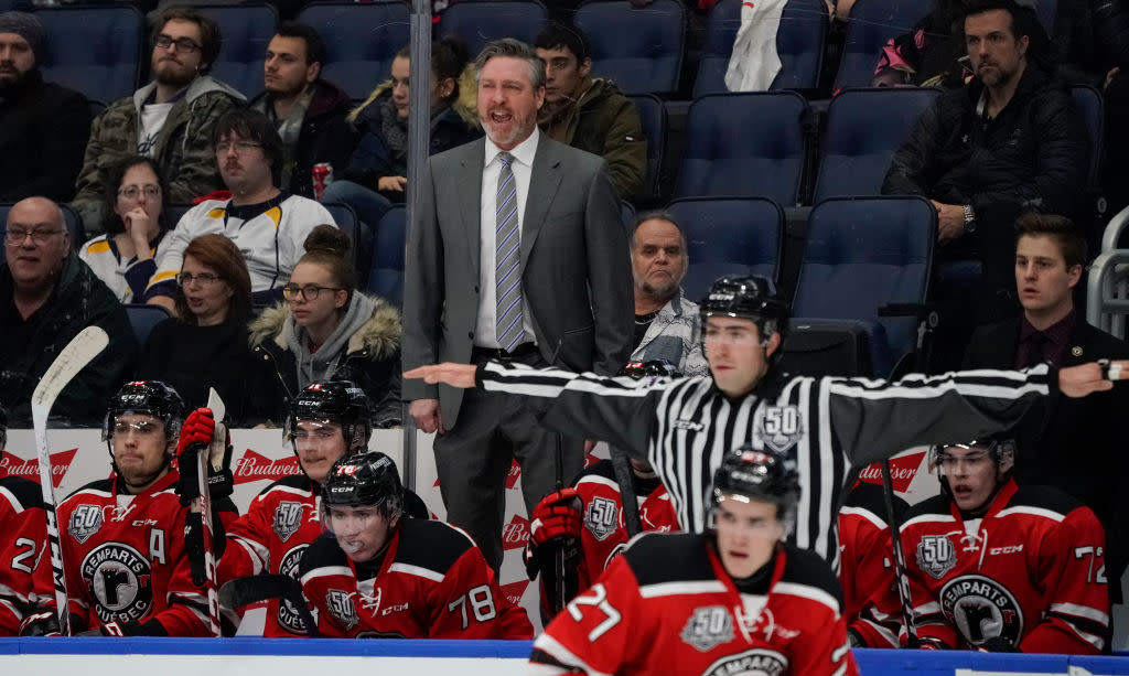 Pier-Olivier Lacombe helped the Quebec Remparts to a win in a game where he also played for the opposing Gatineau Olympiques. (Getty)