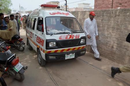 An ambulance carries the body of social media celebrity Qandeel Baloch who was strangled in what appeared to be an "honour killing," in Multan, Pakistan July 16, 2016. REUTERS/Online News