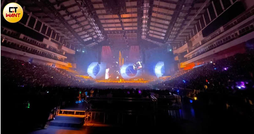 陳奕迅台北演出7場門票秒殺、預計吸引逾7萬觀眾進場，總票房粗估2億4000萬台幣。（圖／侯世駿攝）