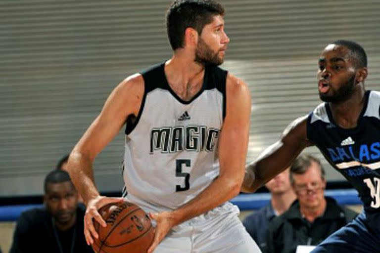 Patricio Garino se fue de muy joven a vivir a Estados Unidos, donde jugó en la liga universitaria mientras cursaba la carrera de Administración de Empresas y llegó a fichar con los Orlando Magic en la NBA