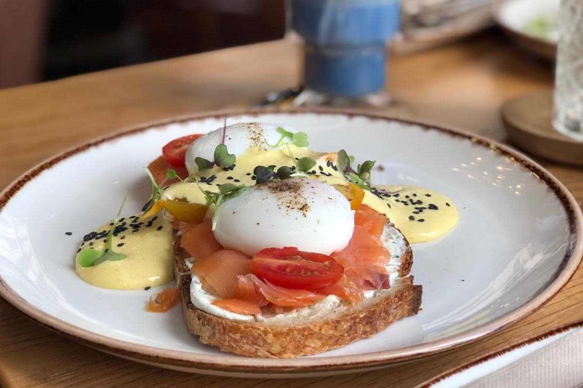 There are plenty of places in Bolton where you can indulge in brunch - here are five of the best according to Google Reviews <i>(Image: Canva)</i>