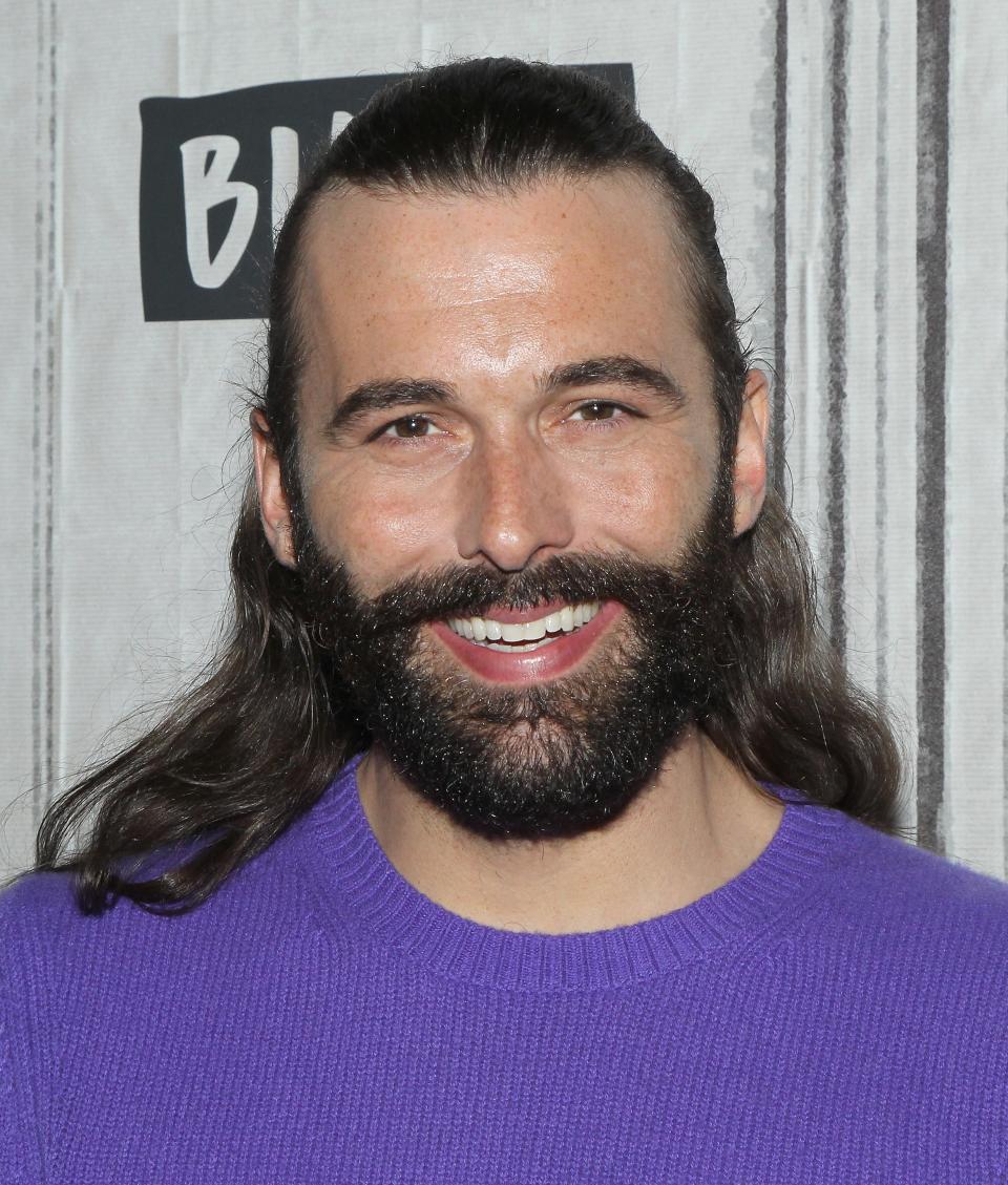 Jonathan Van Ness for Elizabeth Warren 