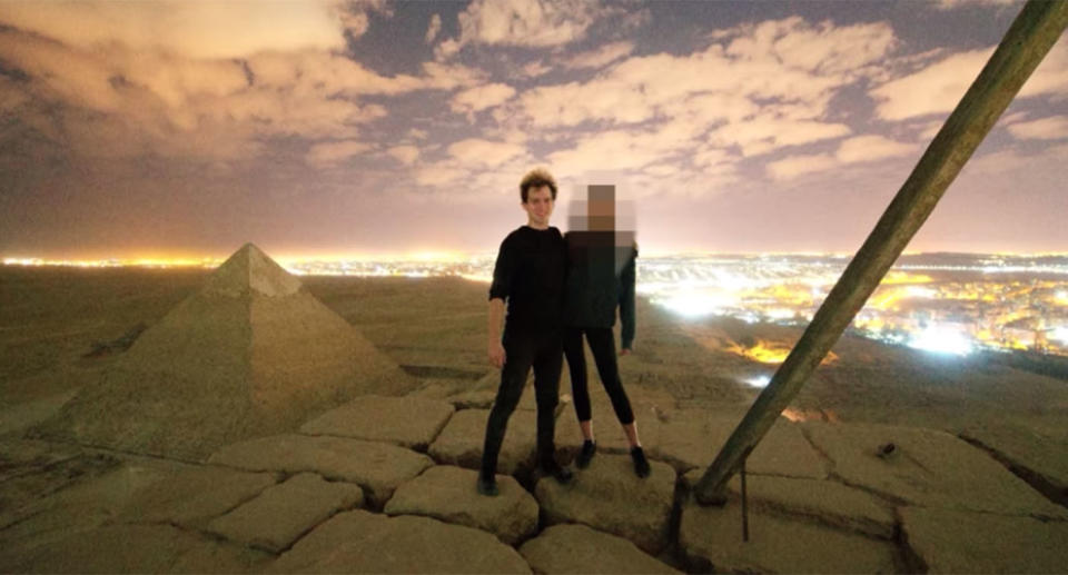 Couple Investigated Over Naked Pic At Egypt Pyramid Of Giza 6036