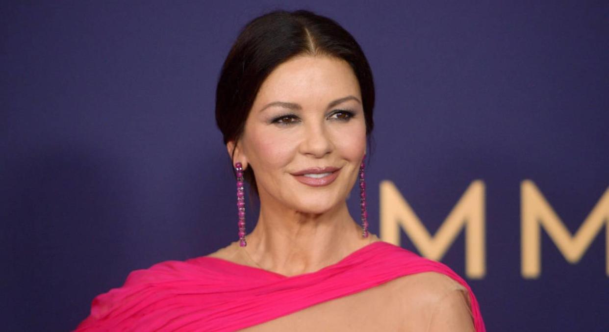 Catherine Zeta Jones reveals her best reads to pass the time. (Getty Images) 