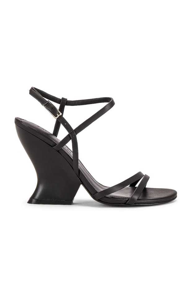 <p>Sigerson Morrison Willa Sandal, $375, <a href="https://rstyle.me/+VBE6jkx1YrULyixdC6W9Aw" rel="nofollow noopener" target="_blank" data-ylk="slk:available here;elm:context_link;itc:0;sec:content-canvas" class="link ">available here</a>.</p>