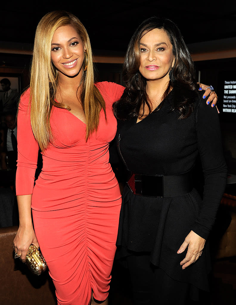 Beyonce Knowles, Tina Knowles