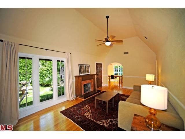 John Krasinksi's old West Hollywood house living room