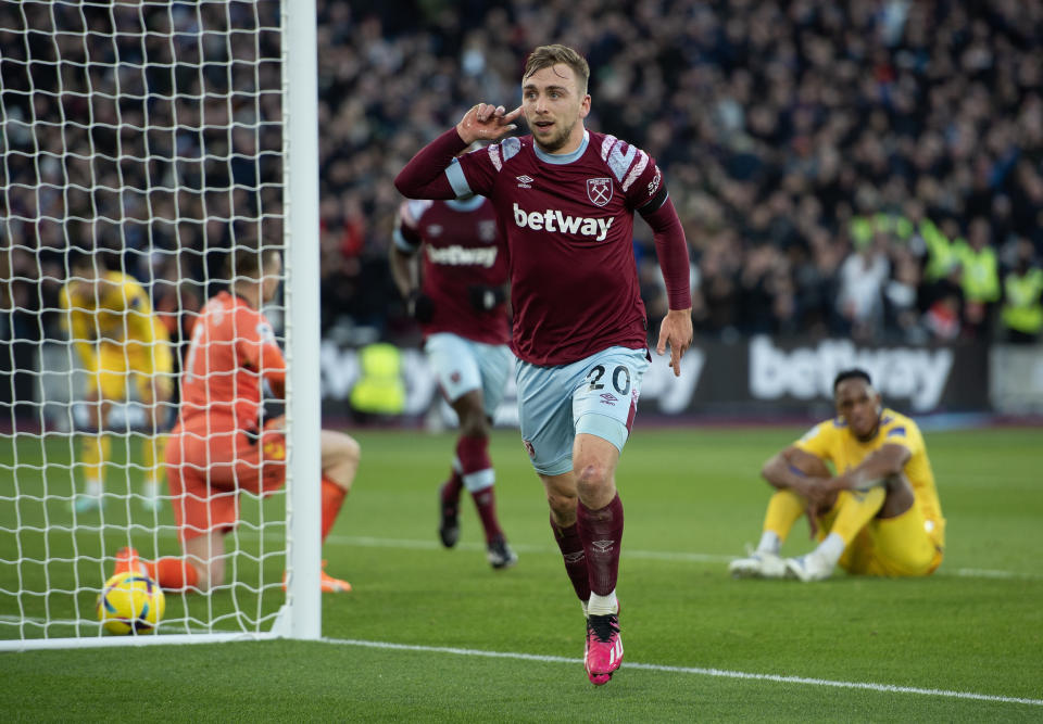 LONDON, ENGLAND - JANUARY 21:  Jarrod Bowen of West Ham United celebrates his second goal during the Premier League match between West Ham United and Everton FC at London Stadium on January 21, 2023 in London, England. (Photo by Visionhaus/Getty Images)