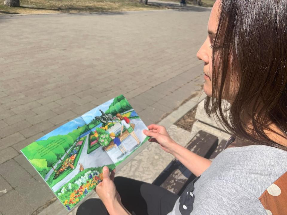 Author Stephanie Vance reads from her book A Walk in Wascana, which features the Queen Elizabeth II Gardens. 