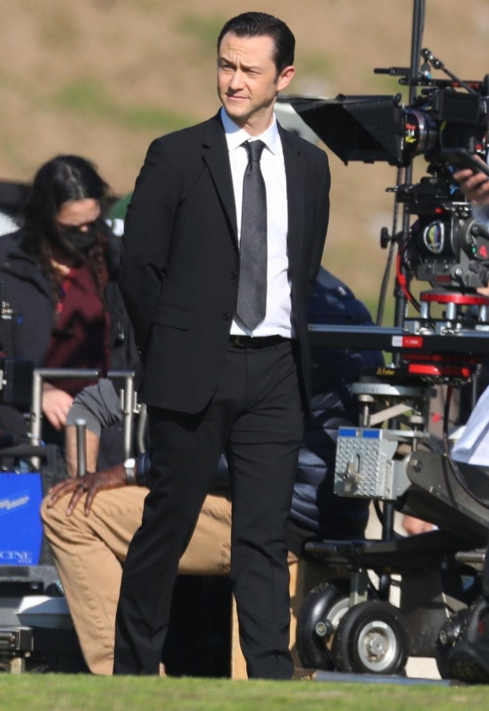 <p>Joseph Gordon-Levitt gets into character on the L.A. set of the upcoming Showtime series, <em>Super Pumped</em>, on Jan. 5.</p>