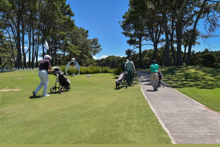 Entre jugadores y seguidores del golf hay sorpresa frente a lo inesperado de la agresión de una pareja a una mujer en Links Pinamar