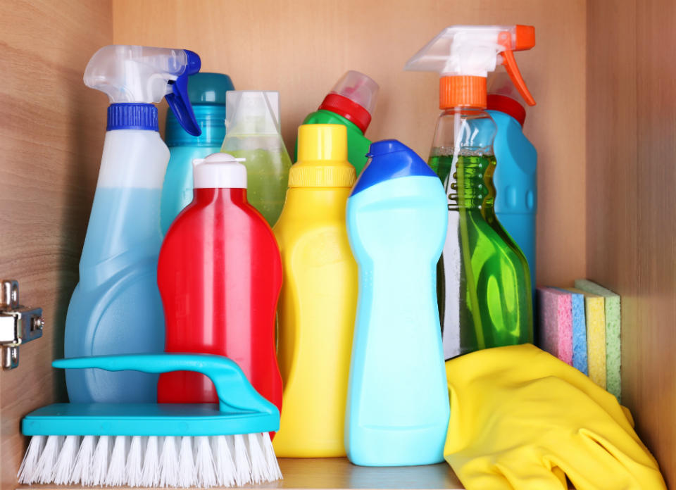 8 Cleaning Mistakes Everyone Makes