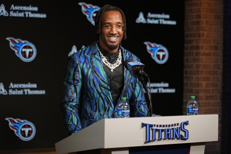 Tennessee Titans cornerback Rajarius Snead answers questions from reporters at the NFL football team's training facility on Tuesday, April 2, 2024 in Nashville, Tennessee. Snead was acquired by the Titans in a trade with the Kansas City Chiefs.  (AP Photo/George Walker IV)