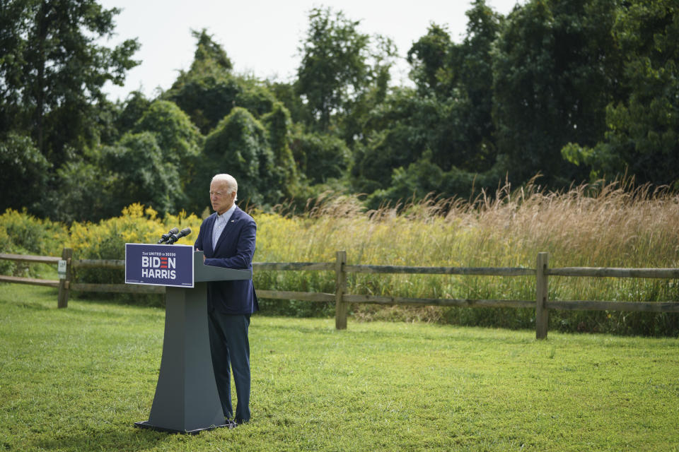 Joe Biden speaks about climate change and the wildfires on the West Coast a the Delaware Museum of Natural History on September 14, 2020 in Wilmington, Delaware. Photo: Drew Angerer/Getty Images
