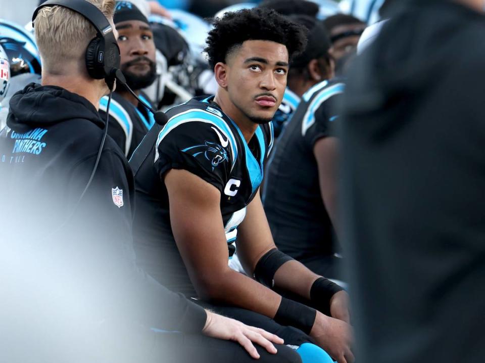 Carolina Panthers quarterback Bryce Young glances up at the Jumbotron during second half action against the Dallas Cowboys at Bank of America Stadium in Charlotte, NC on Sunday, November 19, 2023. The Cowboys defeated the Panthers 33-10.