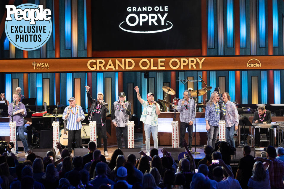 LOCASH Introduce The Beach Boys to the Grand Ole Opry! Inside Their Night at the Legendary Venue