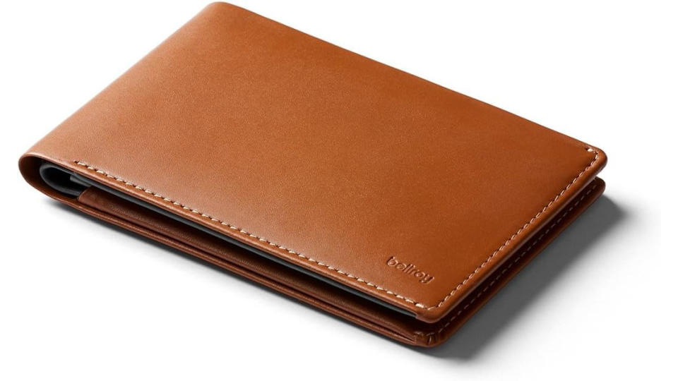 Bellroy Travel Wallet. (Photo: Amazon SG)