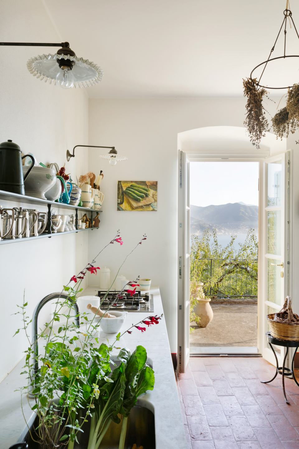 14) Seaside Kitchen in Portofino