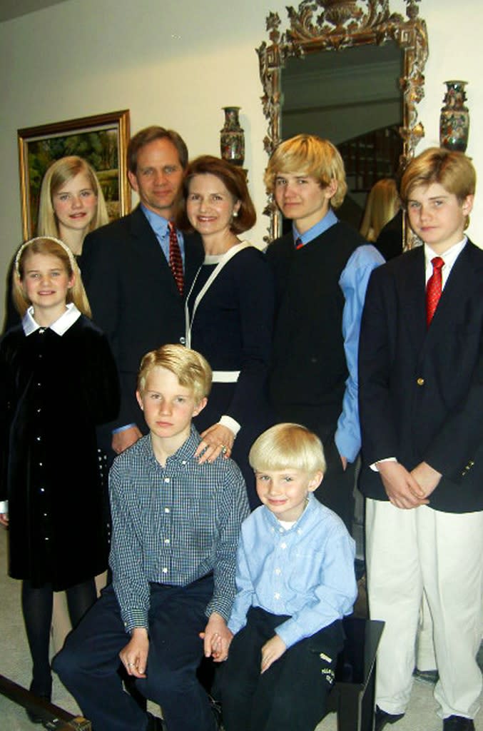 Elizabeth Smart, Family