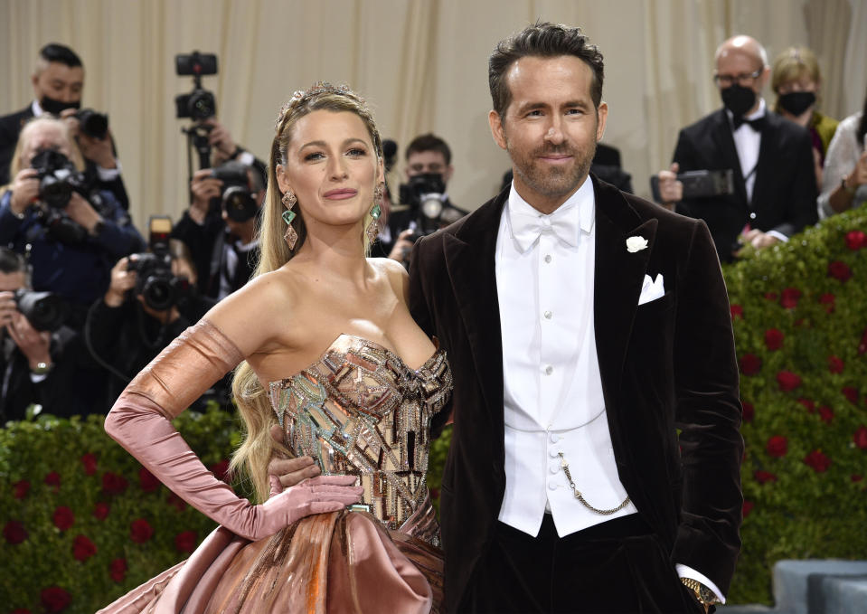 Blake Lively, left, and Ryan Reynolds attend The Metropolitan Museum of Art's Costume Institute benefit gala celebrating the opening of the "In America: An Anthology of Fashion" exhibition on Monday, May 2, 2022, in New York. (Photo by Evan Agostini/Invision/AP)