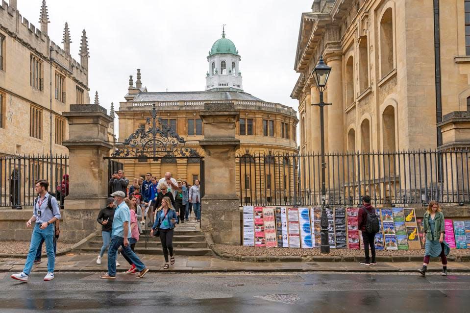 Biblioteca Bodleian y All Souls College de la Universidad de Oxford.