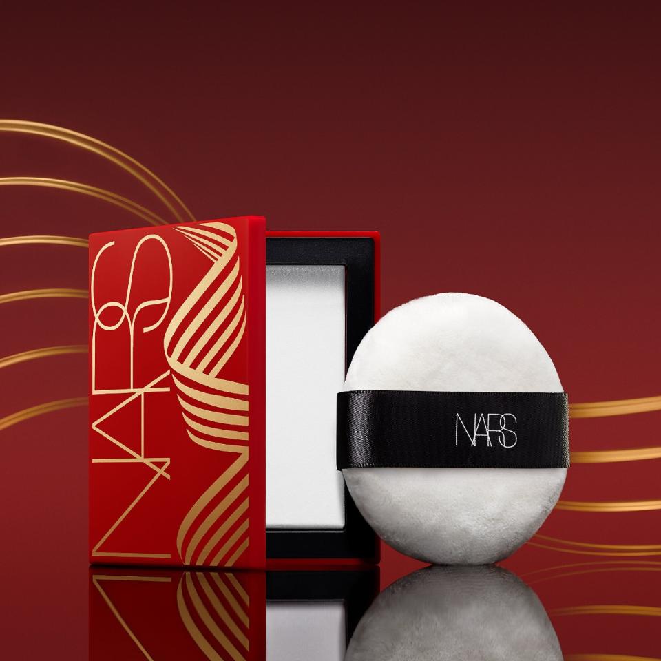 NARS Lunar New Year Light Reflecting Pressed Setting Powder and Puff. Image via Sephora.