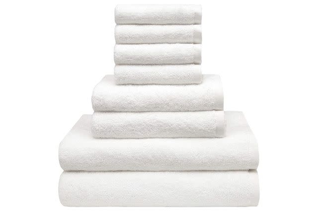 These 'Very Absorbent' Kitchen Towels Are Just Over $2 Apiece