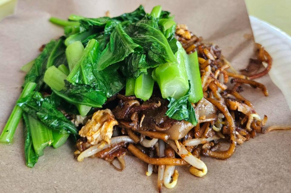 best char kway teow - heng huat ckt