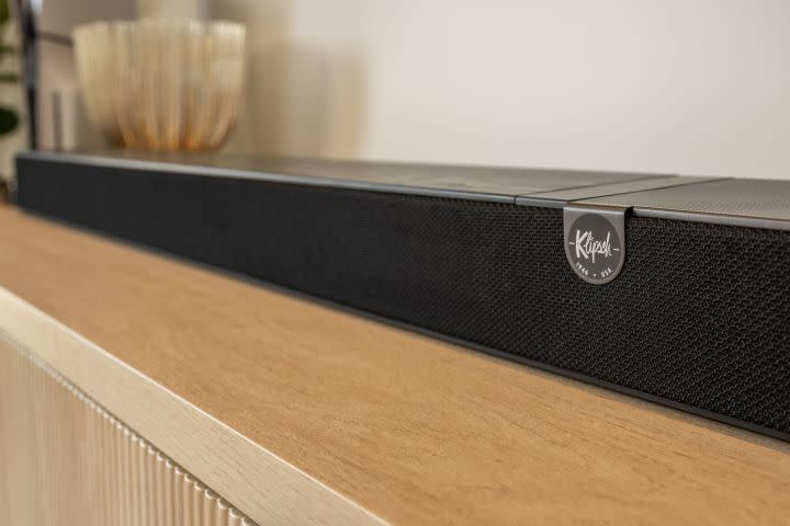 Klipsch Flexus Core 200 soundbar.