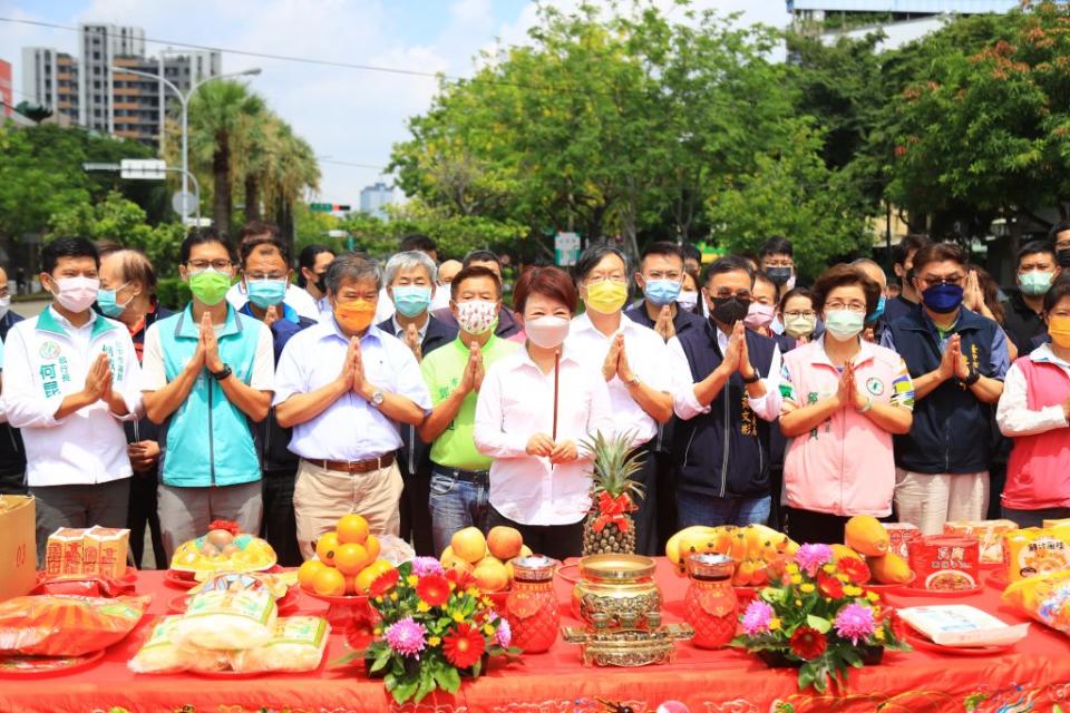 台中市城南之心計畫」串聯綠園道、通學步道與公園綠地，在東南區畫出一道「微笑生活曲線」，總改造約六公頃綠地。（記者徐義雄攝）