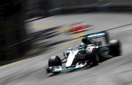 Mercedes Formula One driver Nico Rosberg of Germany takes a curve during the Monaco F1 Grand Prix May 24, 2015. REUTERS/Max Rossi