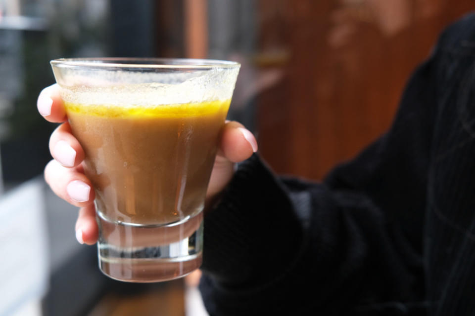 An Oleato Iced Cortado