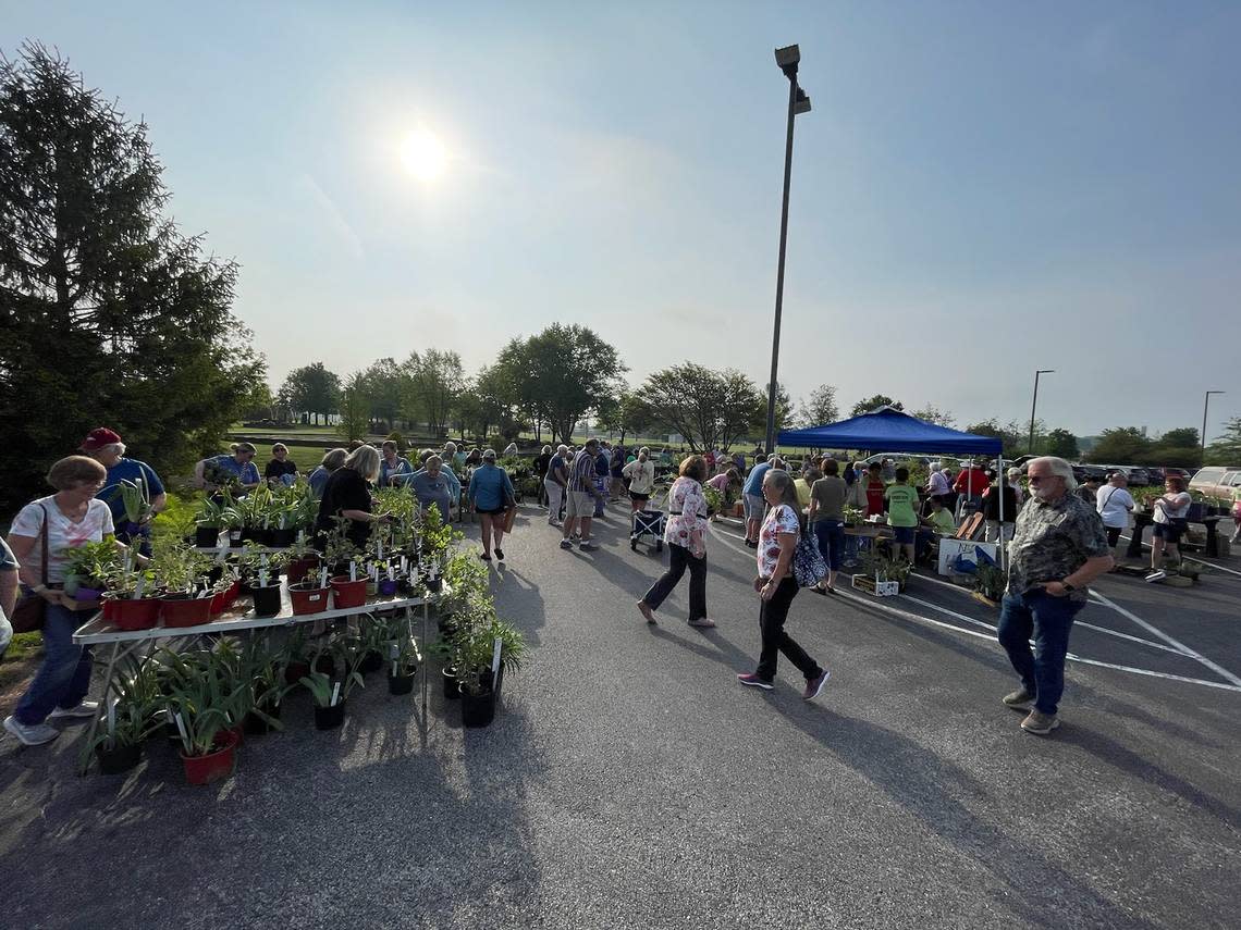 The Highland Garden Club will hold its plant sale in the Korte Rec Center parking lot from 8 a.m. to noon Saturday, June 3.