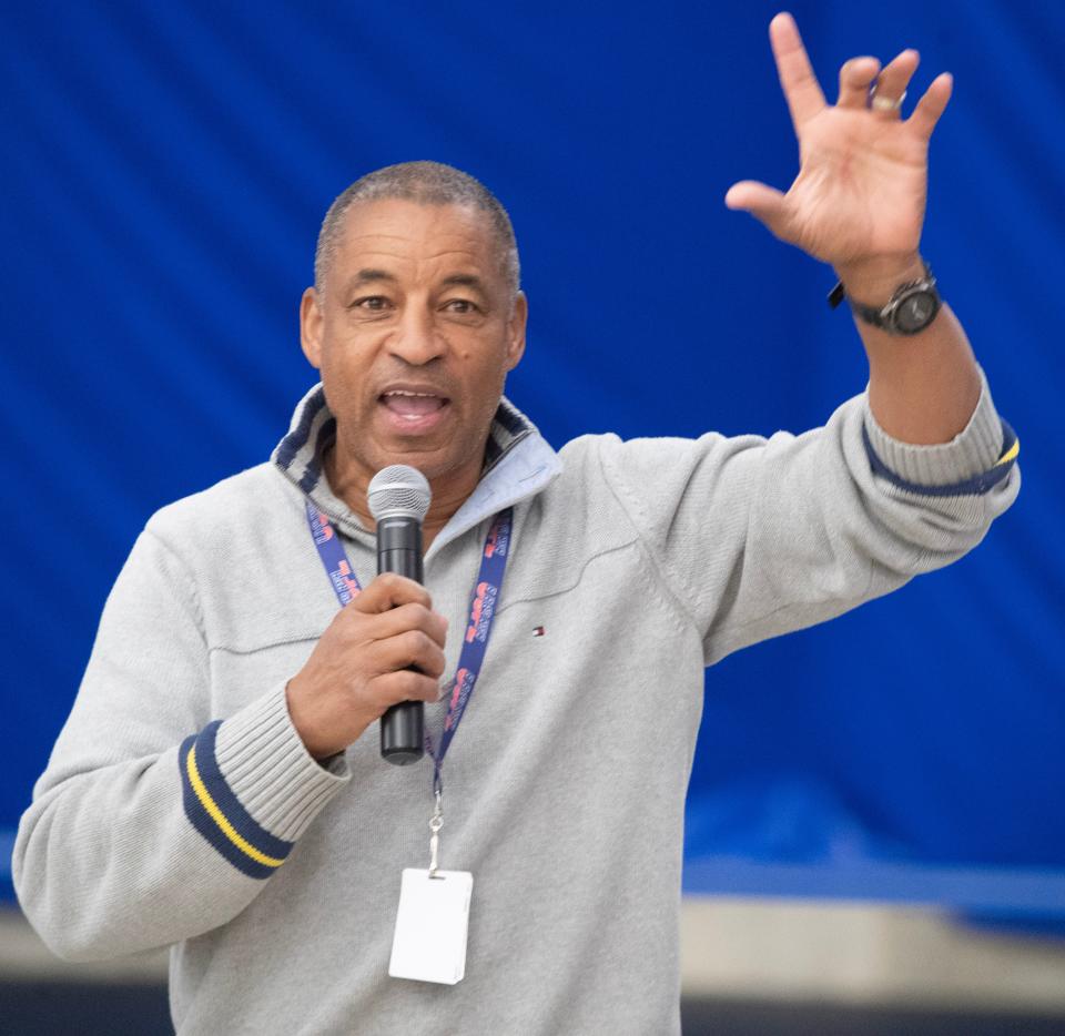 Pittsburgh Maulers head coach Ray Horton speaks at a USFL season ticket holder event held at the Hall of Fame Village Center for Performance.