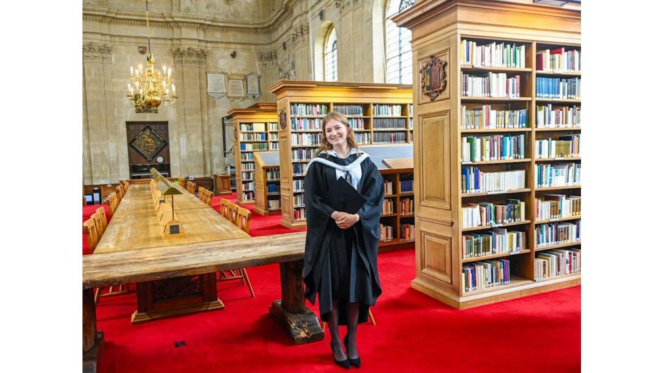 Princess Elisabeth graduates from Oxford