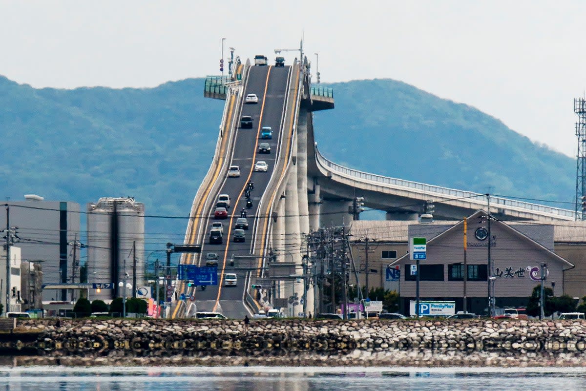 The Eshima Ohashi Bridge connects Matsue, Shimane and Sakaiminato over Nakaumi lake (Getty Images)