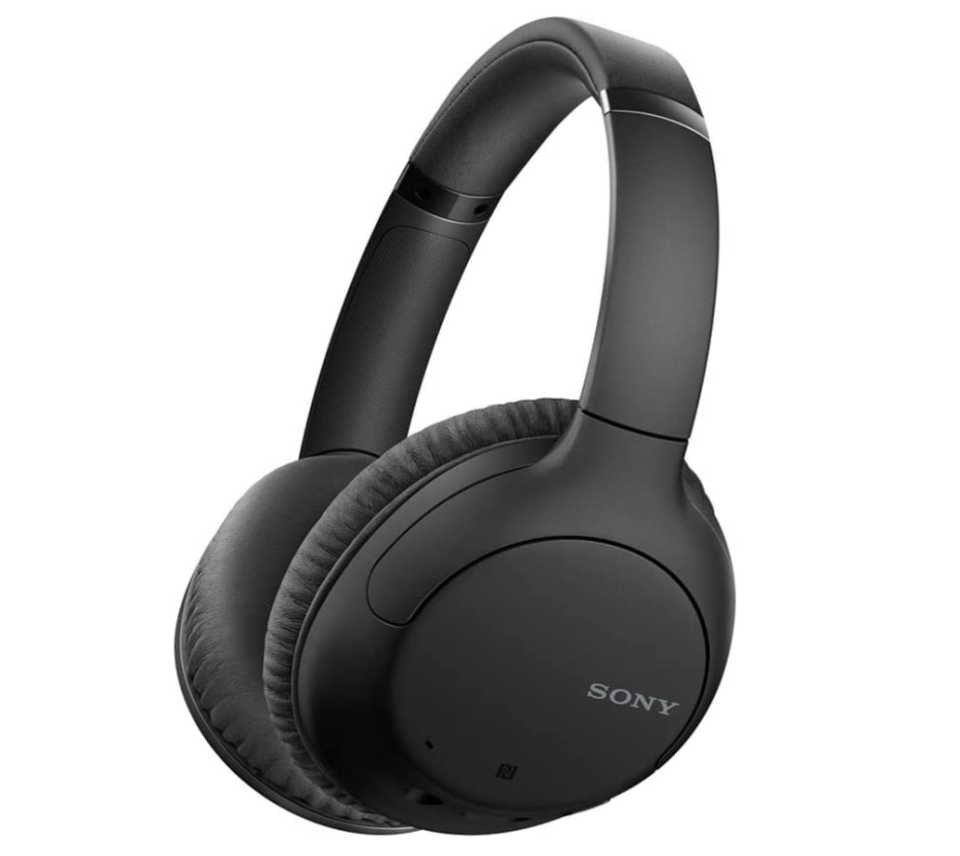 Sony Noise Cancelling Headphones (Photo via Amazon)