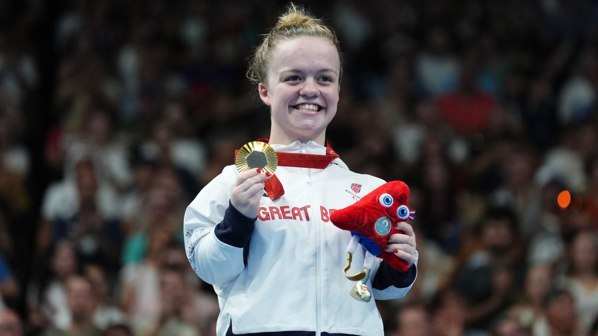 Maisie Summers-Newton wins one of Britain’s 12 golds on a super Sunday in Paris