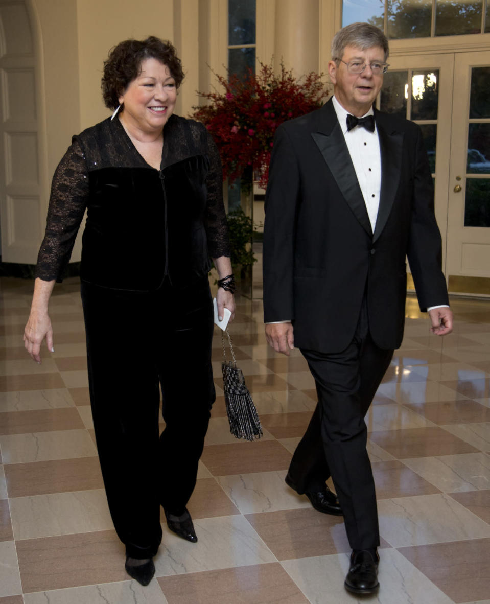 Justice Sonia Sotomayor and John Koeltl at the State Dinner in honor of Chinese President Xi Jinping, in the East Room of the White House in Washington, DC. 