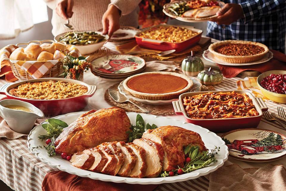 Cracker Barrel's Thanksgiving Heat n' Serve Feast feeds 8-10 people.