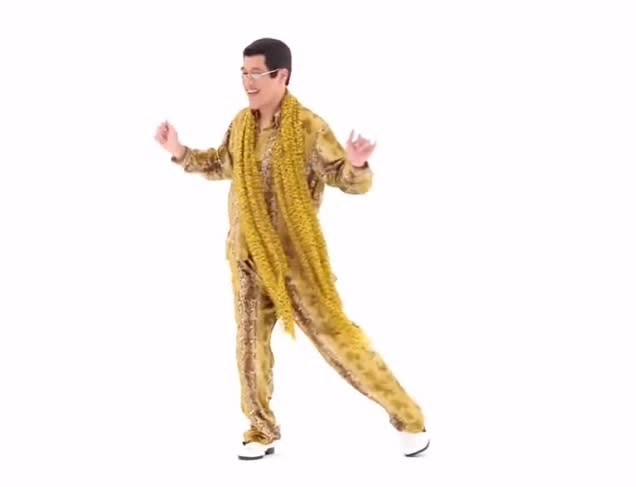 This Japanese song about a “pen pineapple apple pen” is blowing up the internet