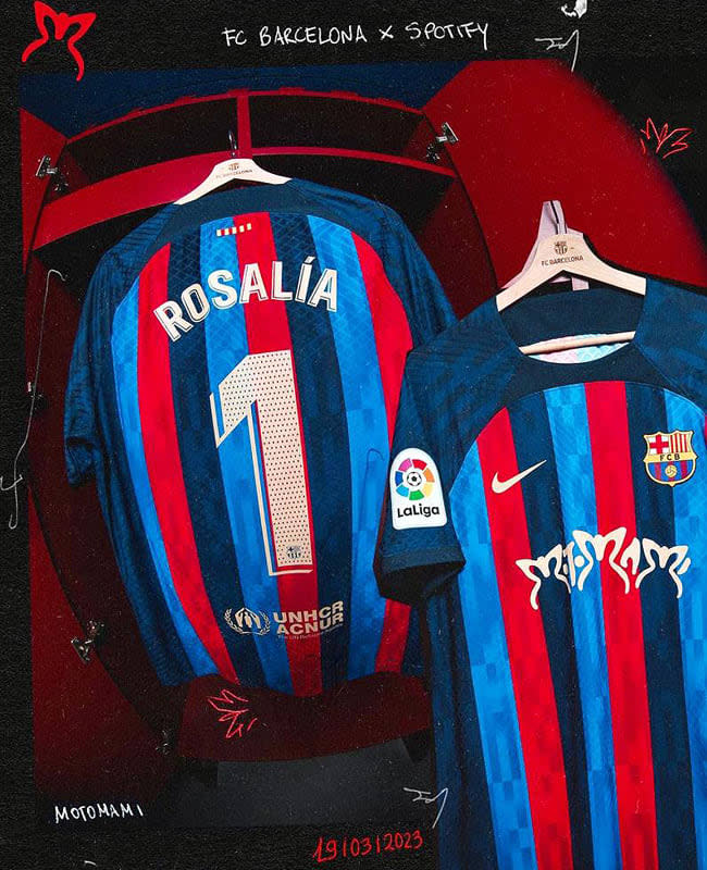 Camiseta del Barça con el logotipo y nombre de Rosalía