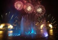 Attempt to break the Guinness World Record for the world's largest fountain in Dubai