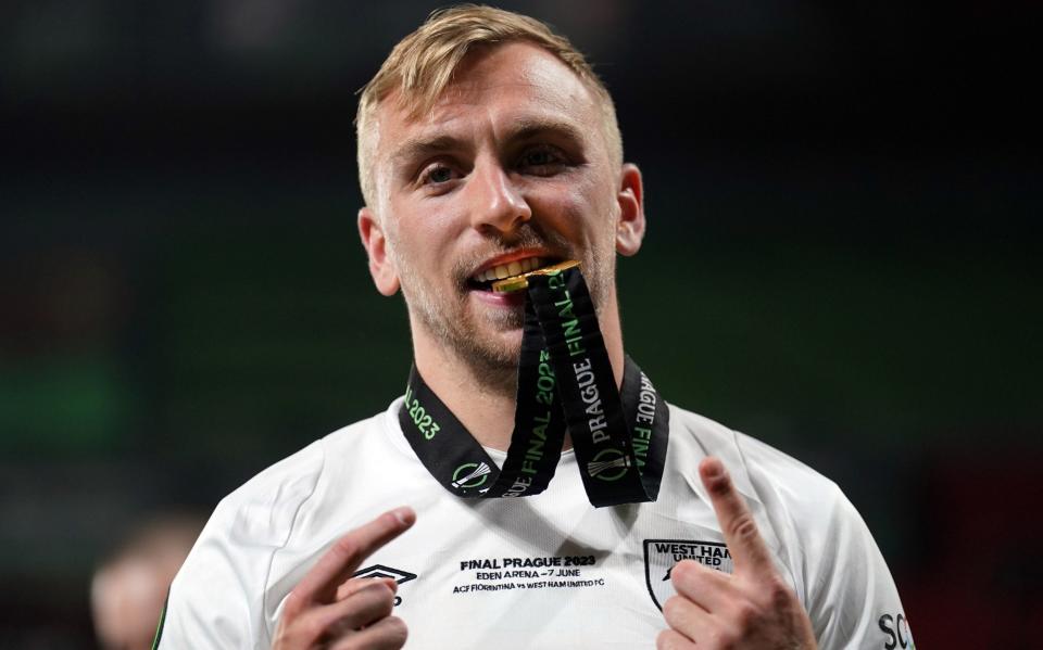 Jarrod Bowen with his Europa Conference League winners medal - Jarrod Bowen: From potato fields to the face of West Ham's European glory - PA/Joe Giddens