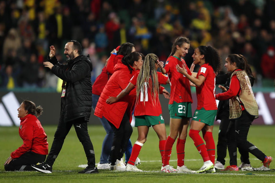 Players of Morocco celebrate after the Women's World Cup Group H soccer match between Morocco and Colombia in Perth, Australia, Thursday, Aug. 3, 2023. (AP Photo/Gary Day)